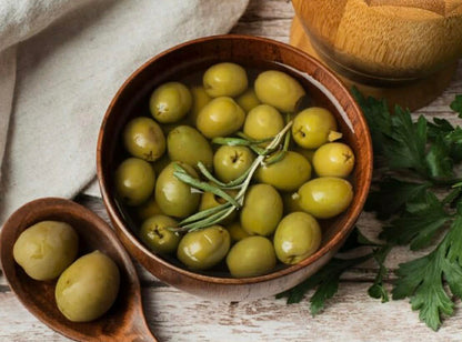 Olive Nevadillo Blanco Variety